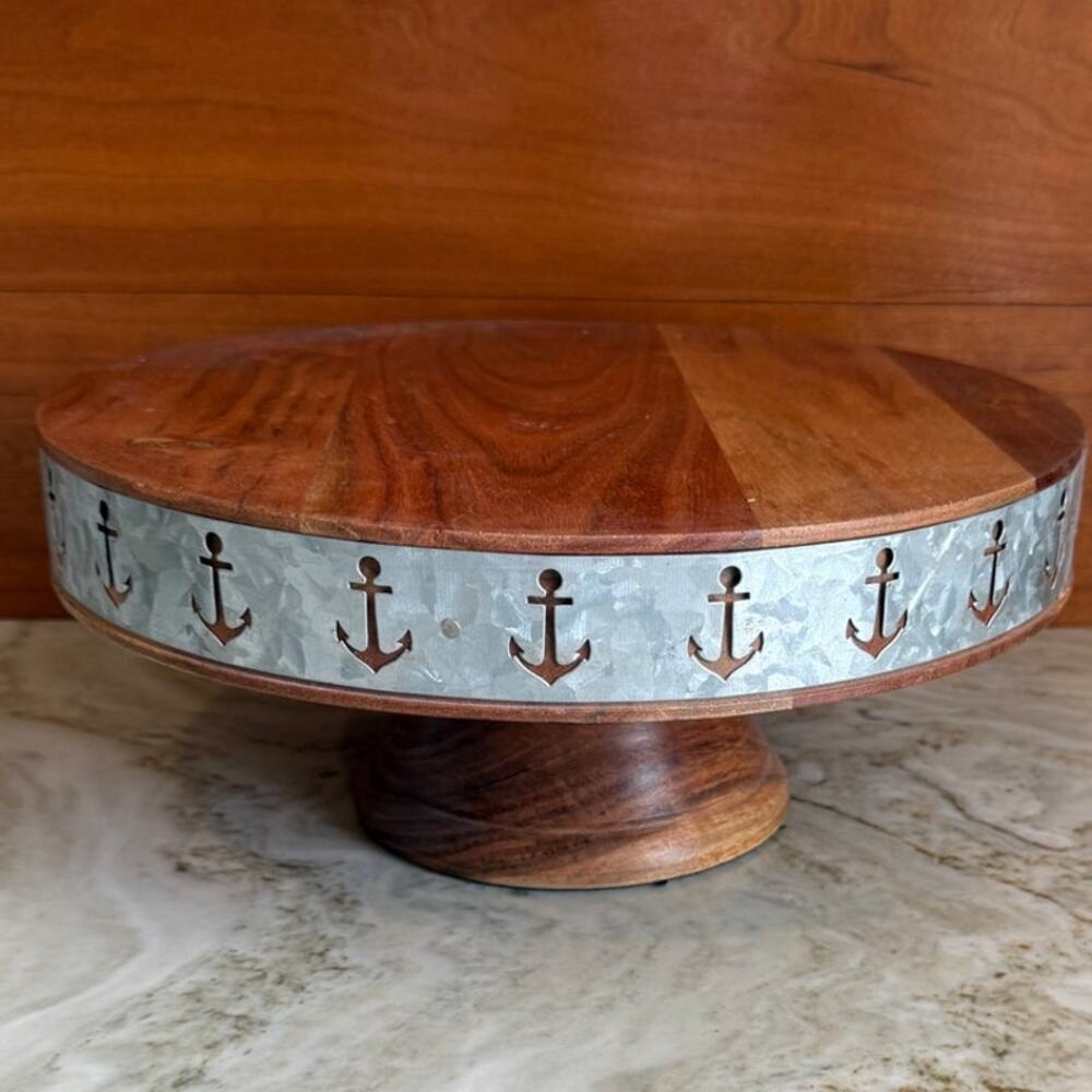 Nautical Wood Cake Stand Anchor Detail
